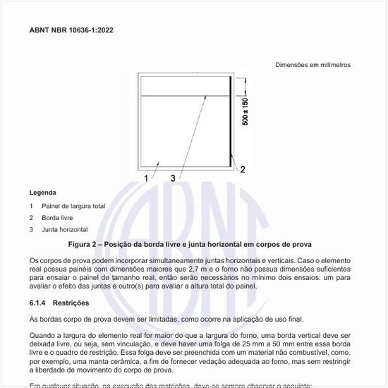 Qual seria um exemplo de localização de termopares na superfície não exposta e medição da deflexão em parede de alvenaria?