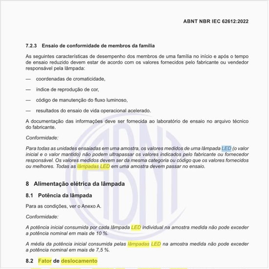 Qual é o fator de deslocamento das lâmpadas LED com dispositivo de controle integrado?