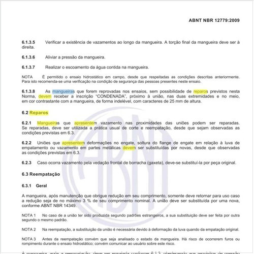 Como devem ser feitos os reparos nas mangueiras que apresentem vazamento?