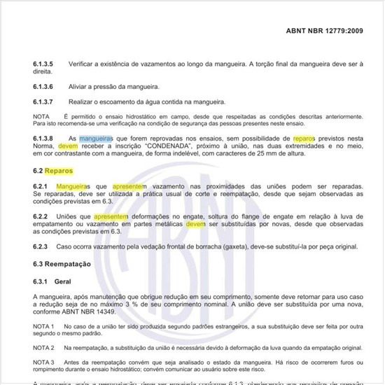 Como devem ser feitos os reparos nas mangueiras que apresentem vazamento?