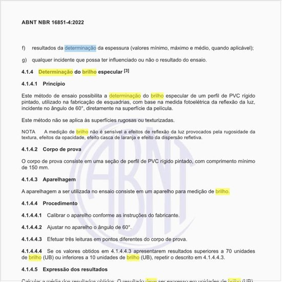 Como deve ser feita a determinação do brilho especular?