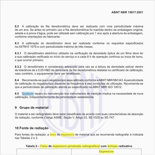 Qual é a faixa de espessura penetrada radiografável com isótopo radioativo?