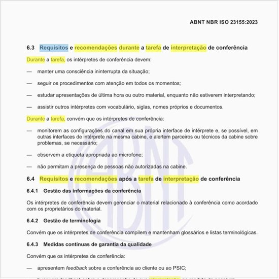 Quais os requisitos e as recomendações durante a tarefa de interpretação de conferência?