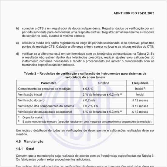 Quais são os requisitos de verificação e calibração de instrumentos para sistemas de velocidade do ar em túneis?