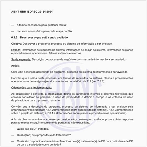 Por que se deve descrever o que está sendo avaliado?