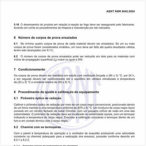 Como deve ser o procedimento de ajuste e calibração do equipamento?