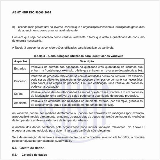 Quais são as considerações utilizadas para identificar as variáveis?