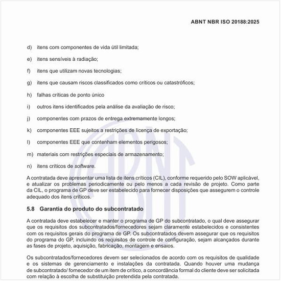 Por que a contratada deve elaborar o pacote de dados do item final?