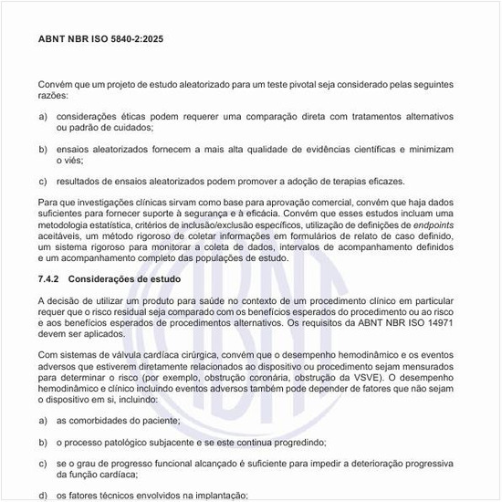 Quais são as considerações de estudo para utilizar um produto para saúde no contexto de um procedimento clínico?