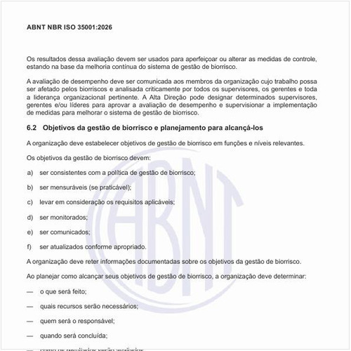 Quais são os objetivos da gestão de biorrisco e qual deve ser o planejamento para alcançá-los?
