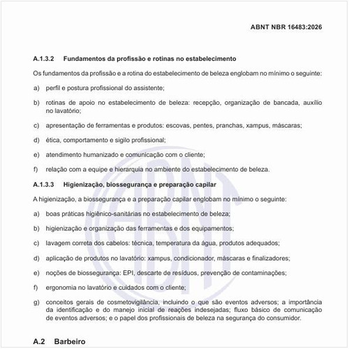 Qual deve ser a formação básica do assistente de cabeleireiro?