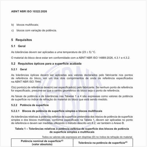 Quais são as tolerâncias relativas à potência esférica de superfície dos blocos de potência de superfície simples e multifocais?