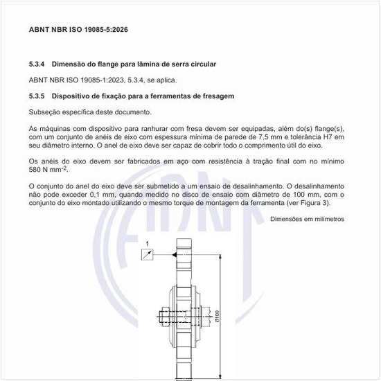 Como deve ser feito o ensaio de desalinhamento do anel do eixo?