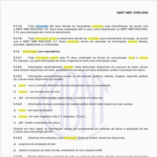 Quais as condições a serem observadas para informação visual e sonora, exibida na TV, visando as pessoas com deficiência?