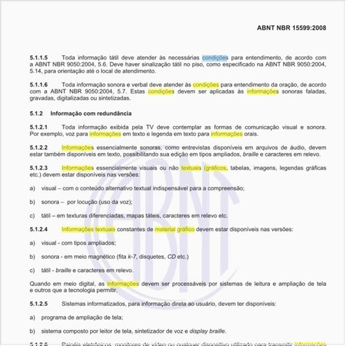 Quais as condições a serem observadas para informações textuais em material gráfico, visando as pessoas com deficiência?