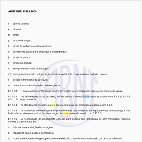 Como devem ser organizados os terminais de passageiros, afim de facilitarem o seu uso pelos portadores de deficiência?