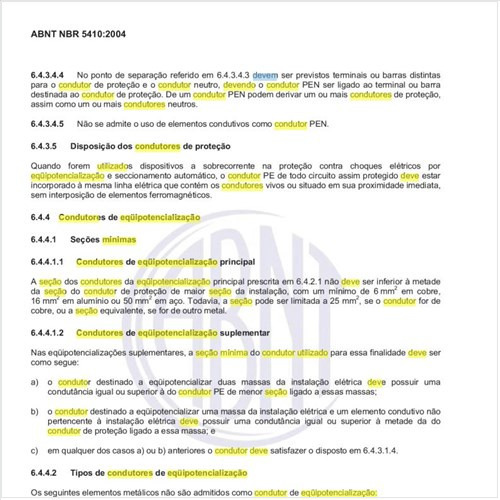 Como deve ser definida a seção mínima do condutor utilizado como condutor  de equipotencialização suplementar?