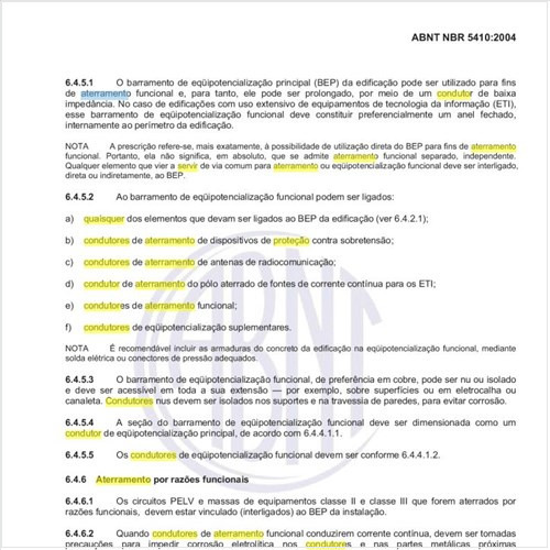 Quais os requisitos para condutores destinados a servir simultaneamente como condutor de proteção e condutor de aterramento funcional?