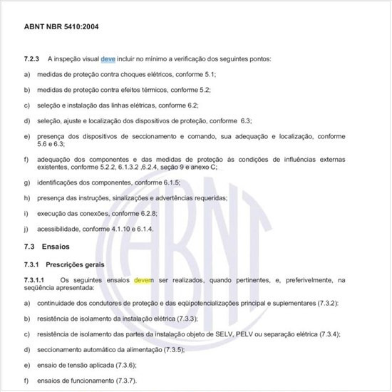 Como deve ser o procedimento no caso de não-conformidade em um ensaio?