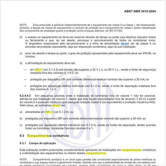 Quais condições devem ser atendidas para o uso de SELV em compartimentos condutivos?