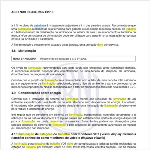 Como deve ser feita a iluminação de estações de trabalho com monitores?