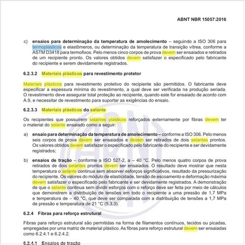 Como devem ser especificados os materiais plásticos do selante dos recipientes?