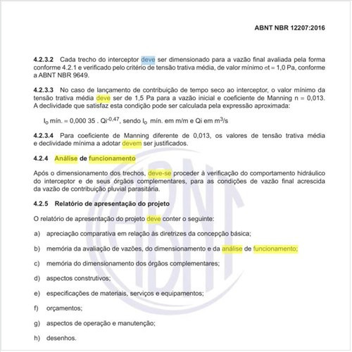 Como deve ser feita a análise de funcionamento dos interceptores de esgoto sanitário?