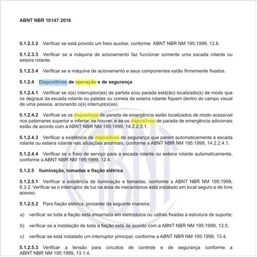 Como deve ser feita a inspeção dos dispositivos de operação e de segurança?