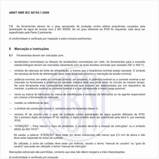 Como devem ser feitas a marcação e as instruções nas ferramentas?