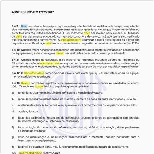 O que o laboratório deve fazer em termos de rastreabilidade metrológica?