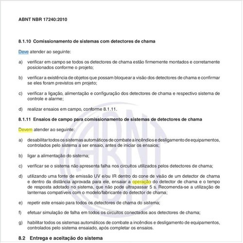 Como deve ser planejado o treinamento de operação do sistema?