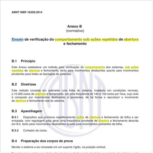 Como deve ser feito o ensaio de verificação do comportamento sob ações repetidas de abertura e fechamento?