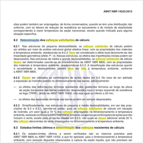Como deve ser feita a determinação dos esforços solicitantes de cálculo?