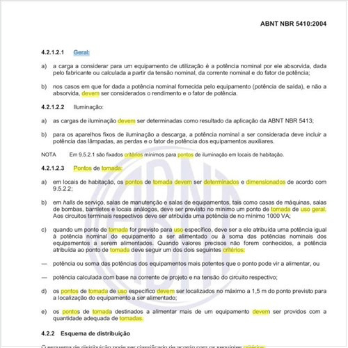 Com quais critérios devem ser determinados e dimensionados os pontos de tomada de uso geral e de tomada de uso específico?