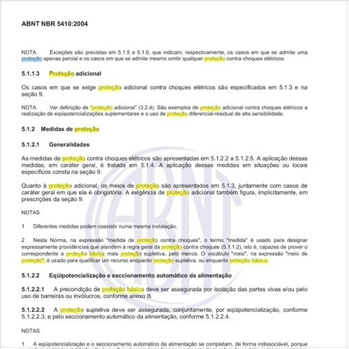 Como devem ser asseguradas a proteção básica e a proteção supletiva?