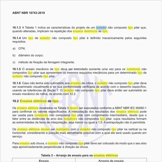 Como devem ser realizados os ensaios elétricos de tipo no isolador pilar?