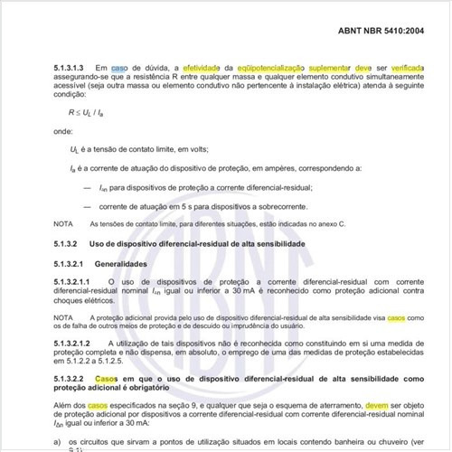 Como deve ser verificada a efetividade da equipotencialização suplementar em caso de dúvida?