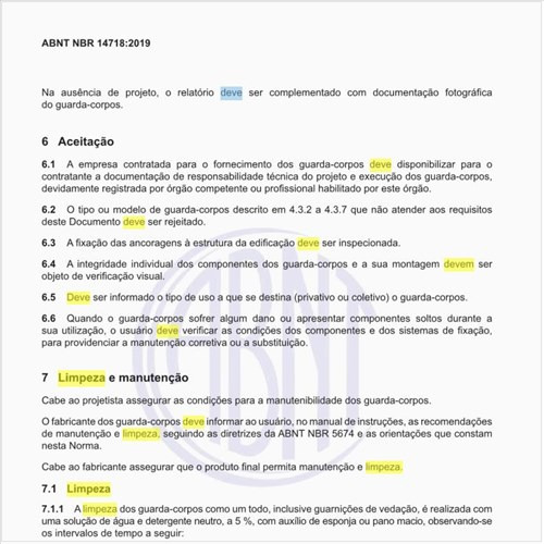 Como deve ser feita a limpeza dos guarda-corpos?