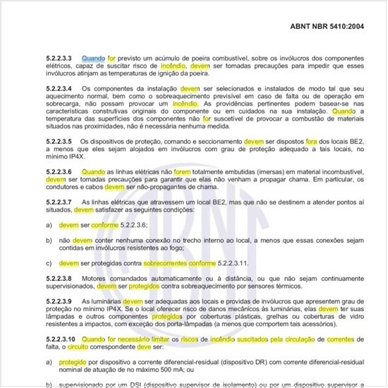 Como deve ser protegido o circuito quando for necessário limitar os riscos de incêndio suscitados pela circulação de correntes de falta?