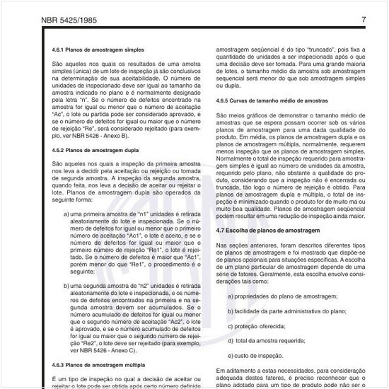 Como deve ser feita a escolha de planos de amostragem?