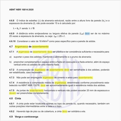 Qual deve ser a argamassa de assentamento do adobe?
