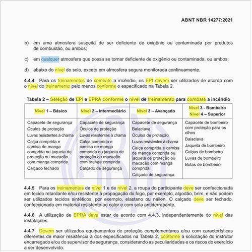 Qual deve ser a seleção de EPI e EPRA conforme o nível de treinamento para combate a incêndio?