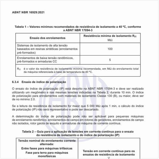 Quais são os valores mínimos recomendados de resistência de isolamento a 40 ºC, conforme a NBR 17094-3?