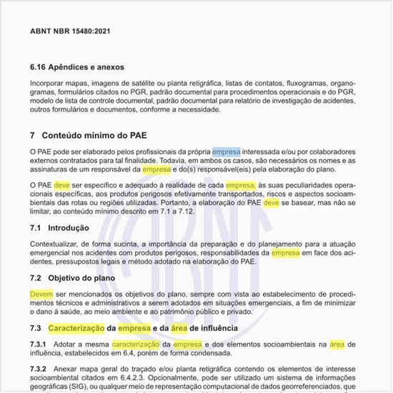 Como deve ser feita a caracterização da empresa e da área de influência no PAE?