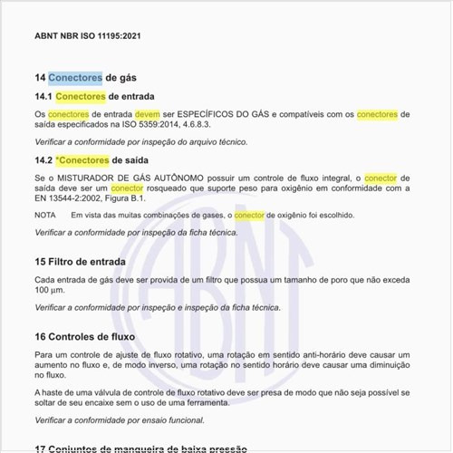 Quais devem ser os conectores de gás?