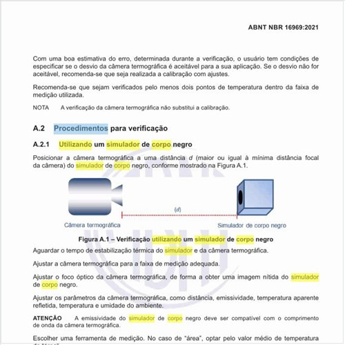 Quais são os procedimentos para verificação utilizando um simulador de corpo negro?