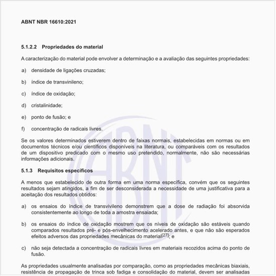 Como é caracterizado o UHMWPE convencional (CPE)?