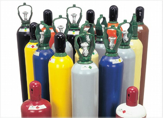 Os requisitos para os cilindros de aço sem costura, recarregáveis, para gases