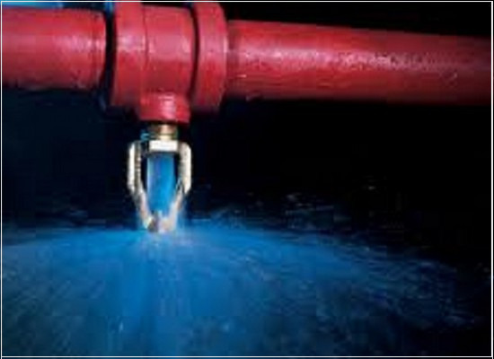 NBR 10897 (NB1135): os requisitos da proteção contra incêndio por chuveiros automáticos