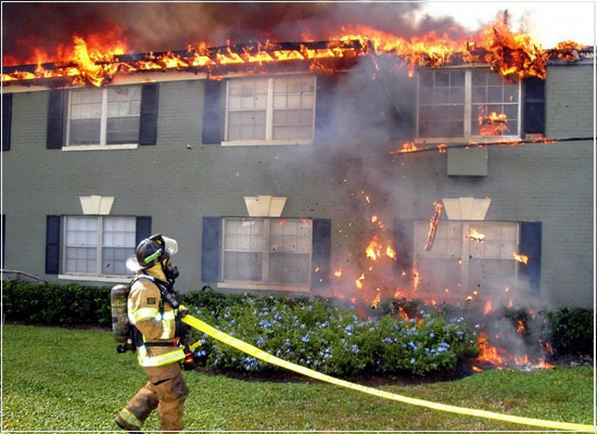 BS 9991: a segurança contra incêndios no projeto, gestão e utilização de edifícios residenciais